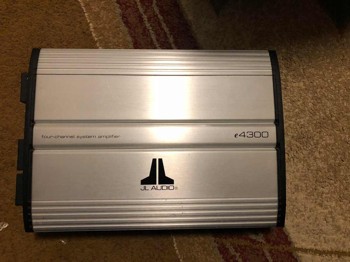 jl audio e4300 amp